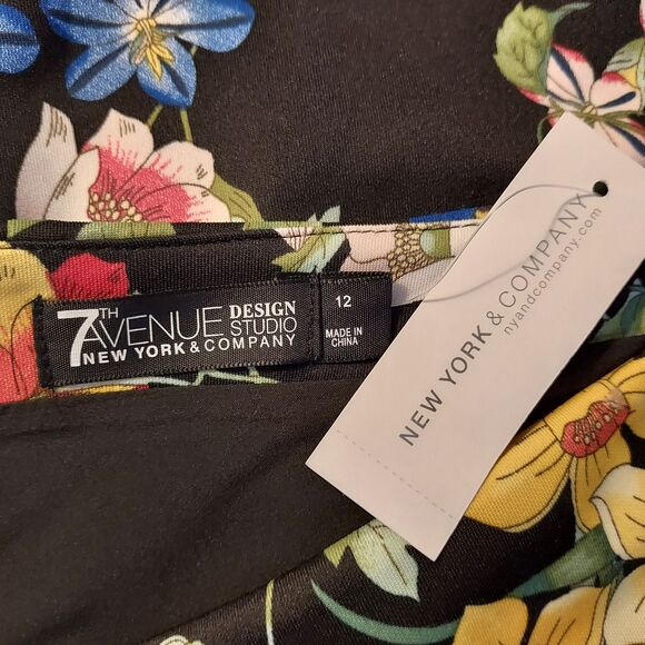 7th Avenue New York Co Women's Skirt Black Floral Size 12 Stretch Straight NWT - Picture 7 of 12